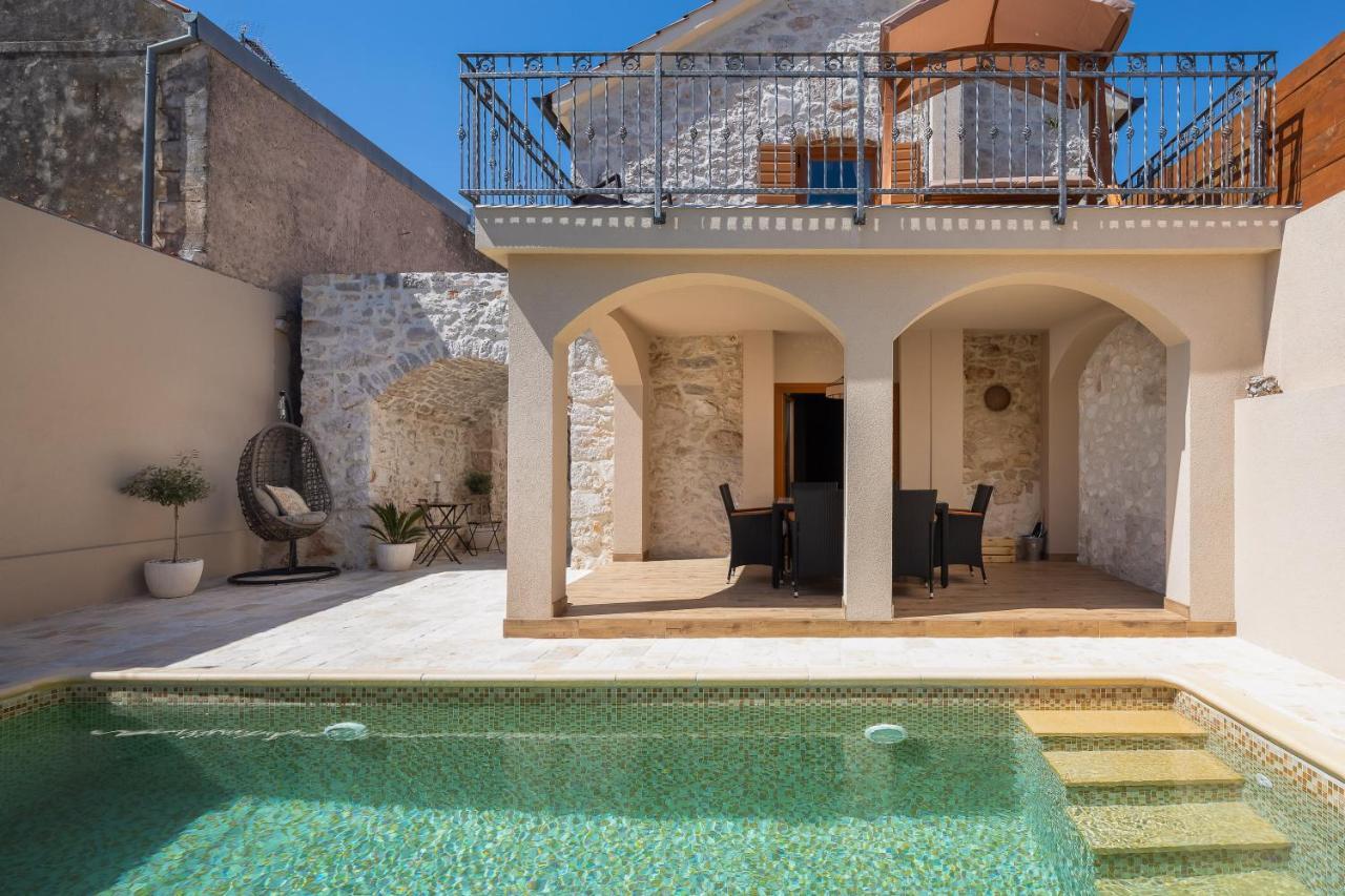 Villa Kameni Dvori