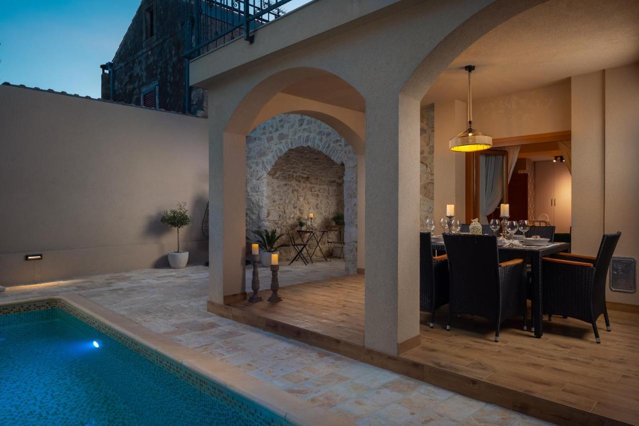 Kameni Dvori Villa Sveti Filip i Jakov